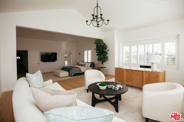 Chandelier, Interior, Living room, Wood Texture Flooring