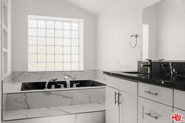 Bathroom, Interior, Marble Walls