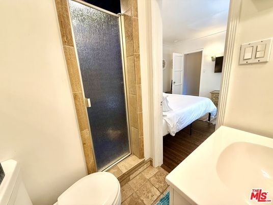 Bathroom, Bedroom, Interior
