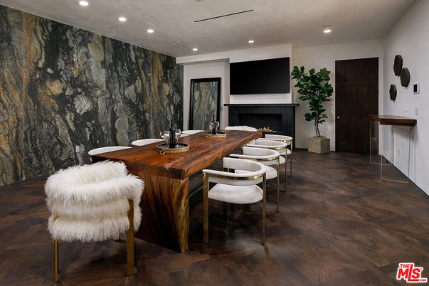 Dining room, Fireplace, Interior, Recessed Lighting, Wood Texture Flooring