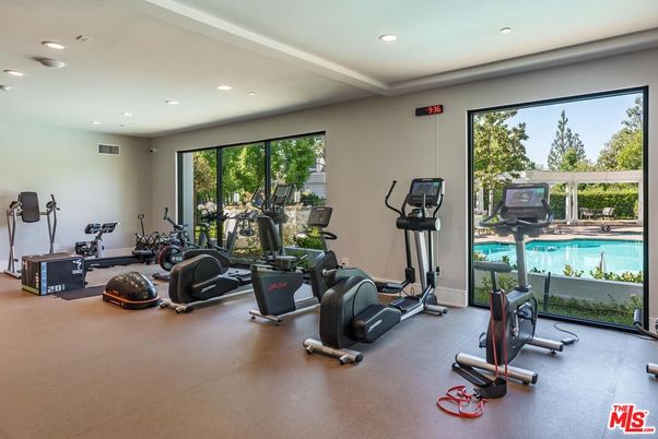 Fitness Equipment, Interior, Recessed Lighting