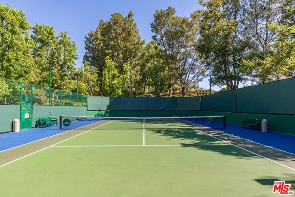 Exterior, Tennis Courts