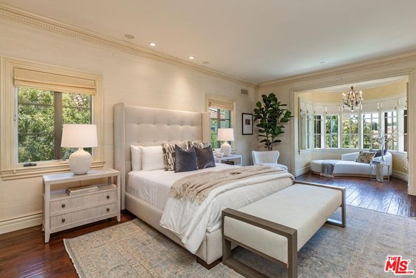 Bedroom, Chandelier, Interior, Recessed Lighting, Wood Texture Flooring