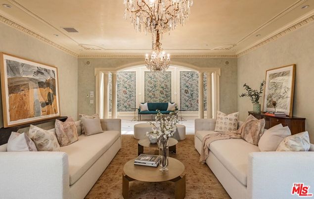 Chandelier, Interior, Living room, Recessed Lighting, Wood Texture Flooring