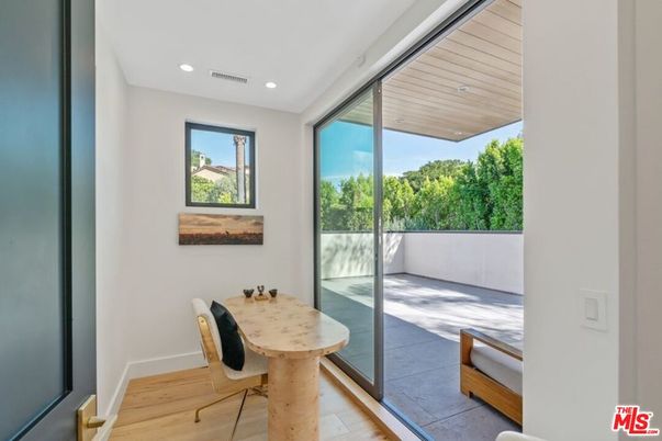 Interior, Recessed Lighting, Wooden Ceilings, Wood Texture Flooring