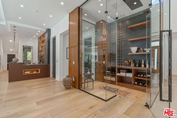 Interior, Pendant Lights, Recessed Lighting, Wine Storage, Wood Texture Flooring