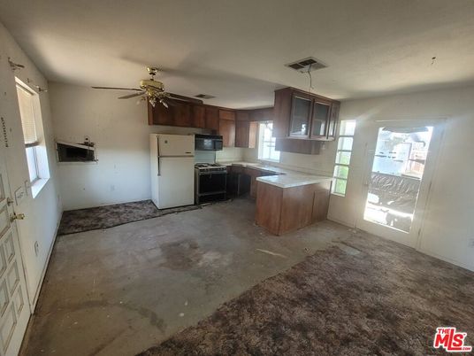 Interior, Kitchen, Pendant Lights