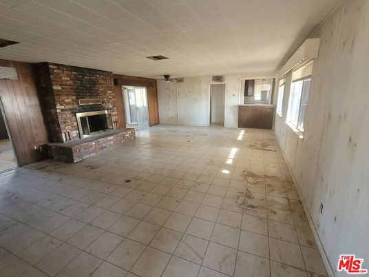 Empty room, Fireplace, Interior, Stone Walls