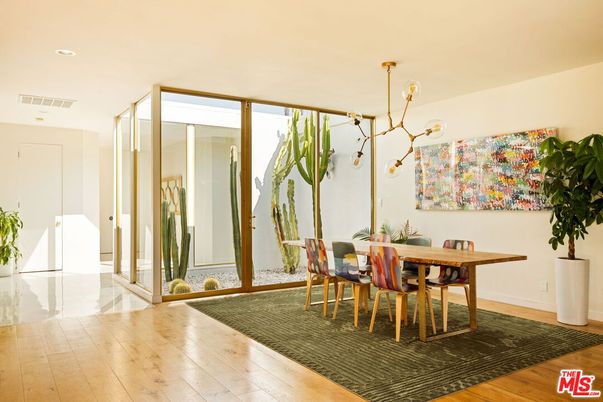 Dining room, Interior, Pendant Lights, Recessed Lighting, Wood Texture Flooring