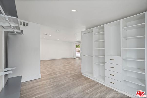 Interior, Recessed Lighting, Walk-in Closets, Wood Texture Flooring