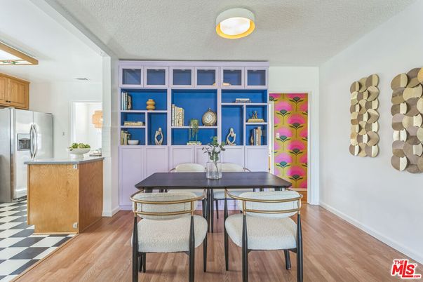 Dining room, Interior, Kitchen, Stainless Steel Appliances, Wood Texture Flooring