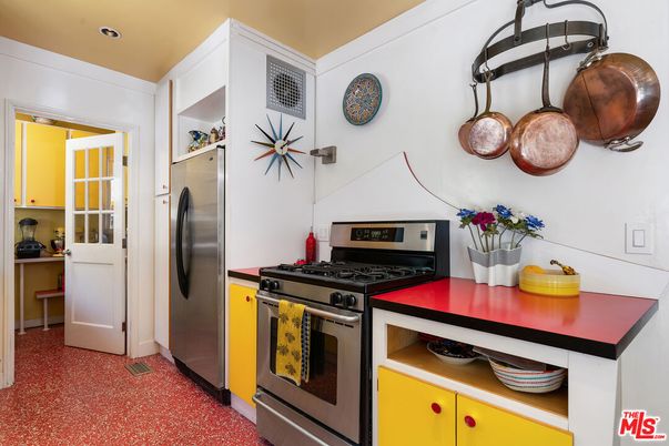 Interior, Kitchen, Stainless Steel Appliances