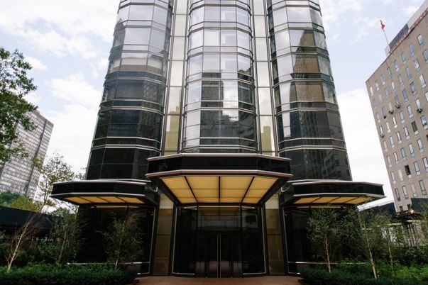 Exterior, Facade, Highrise