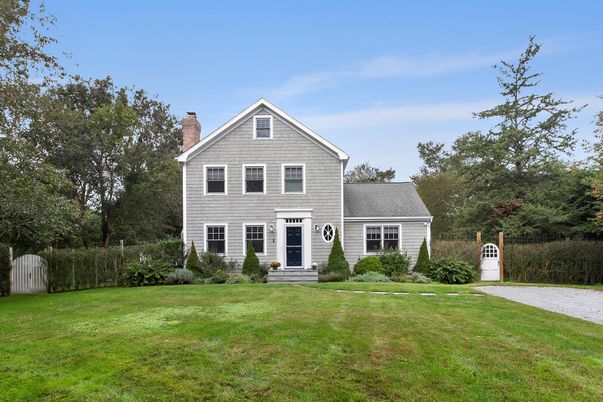 Backyard, Exterior, Facade, Farmhouse