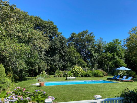 Backyard, Exterior, Pool
