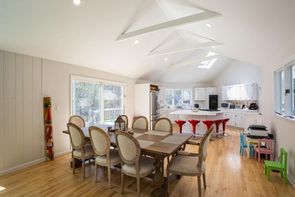 Dining room, Interior, Kitchen, Recessed Lighting, Wood Texture Flooring