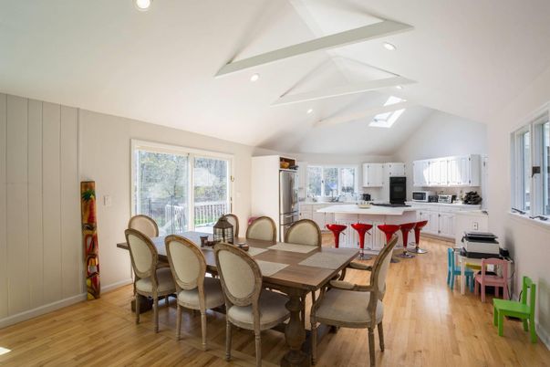 Dining room, Interior, Kitchen, Recessed Lighting, Wood Texture Flooring