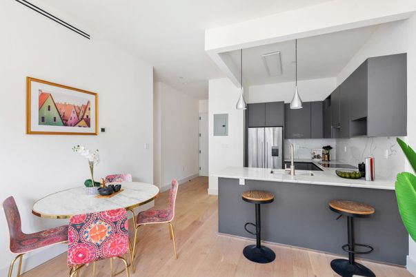 Dining room, Interior, Kitchen, Pendant Lights, Stainless Steel Appliances, Wood Texture Flooring