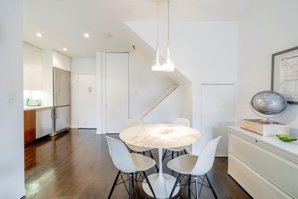 Dining room, Interior, Kitchen, Pendant Lights, Recessed Lighting, Wood Texture Flooring