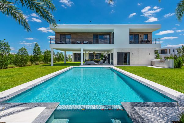 Backyard, Exterior, Pool