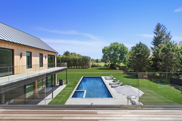 Backyard, Exterior, Pool