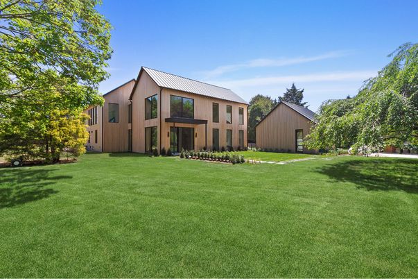 Backyard, Exterior, Facade, Farmhouse