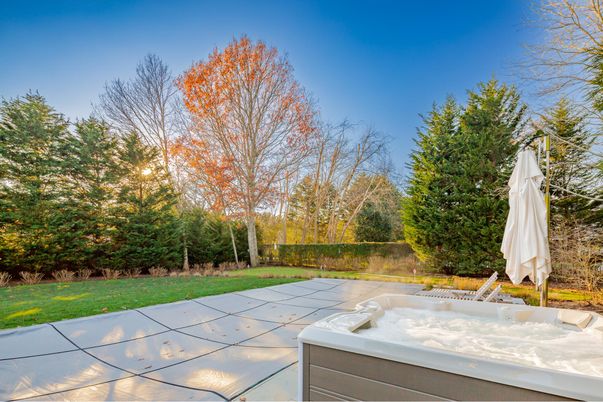 Backyard, Exterior, Hot Tub
