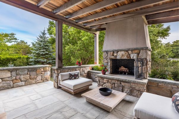 Exterior, Fireplace