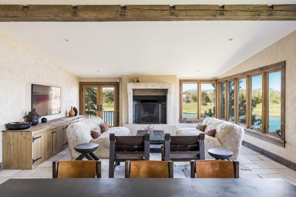 Fireplace, Interior, Living room, Recessed Lighting