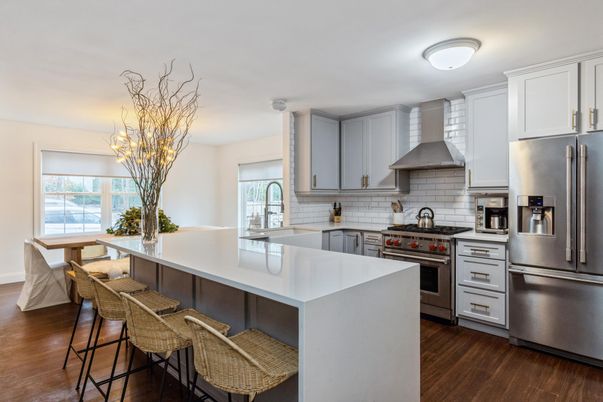 Interior, Kitchen, Stainless Steel Appliances, Wood Texture Flooring
