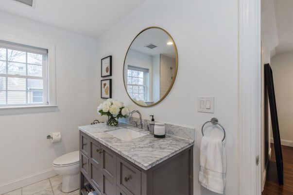 Bathroom, Dual Sink Vanities, Interior, Marble, Recessed Lighting