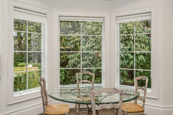 Dining room, Interior