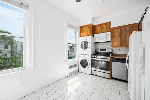 Interior, Kitchen, Washer