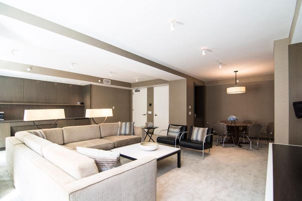 Dining room, Interior, Living room, Pendant Lights