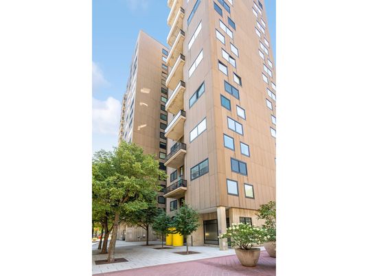 Exterior, Facade, Condo Building