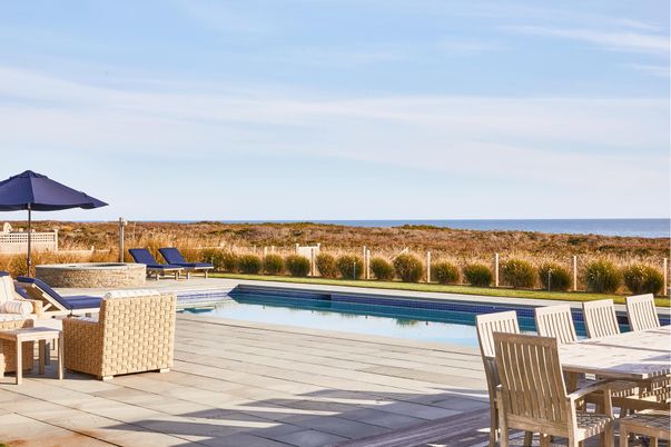 Exterior, Pool, Water