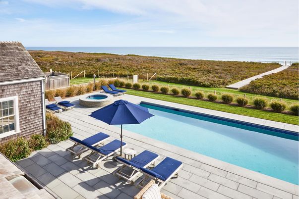 Exterior, Pool, Water