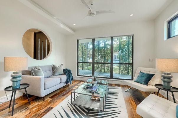 Interior, Living room, Recessed Lighting, Wood Texture Flooring