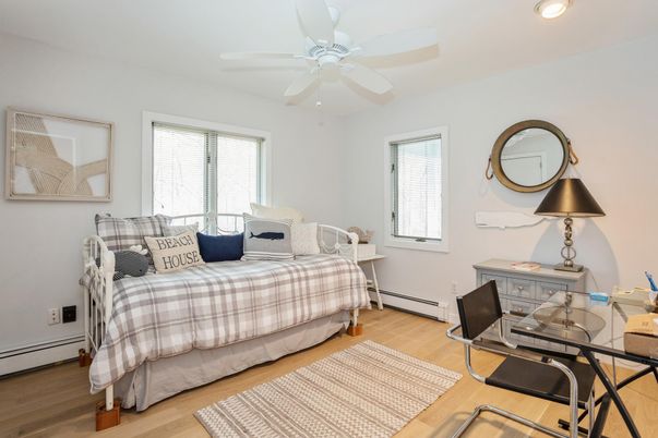 Bedroom, Home Office, Interior, Recessed Lighting, Wood Texture Flooring