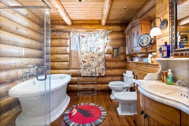 Bathroom, Dual Sink Vanities, Free Standing Baths, Interior, Wooden Beams, Wooden Ceilings, Wood Texture Flooring, Wooden Walls
