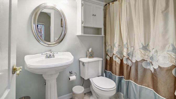 Bathroom, Interior