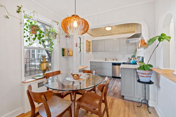Dining room, Interior, Kitchen, Pendant Lights, Recessed Lighting, Stainless Steel Appliances, Wood Texture Flooring