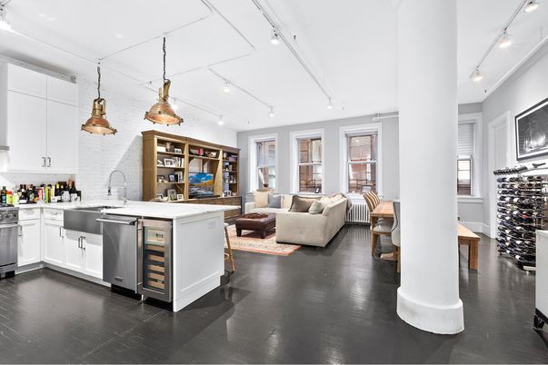 Interior, Kitchen, Living room, Pendant Lights, Wood Texture Flooring