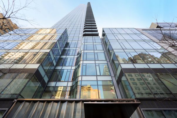 Exterior, Facade, Highrise