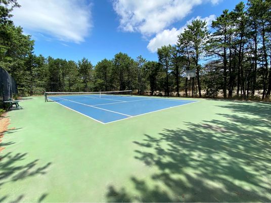 Exterior, Tennis Courts