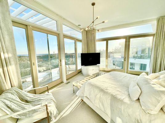 Bedroom, Interior, Pendant Lights