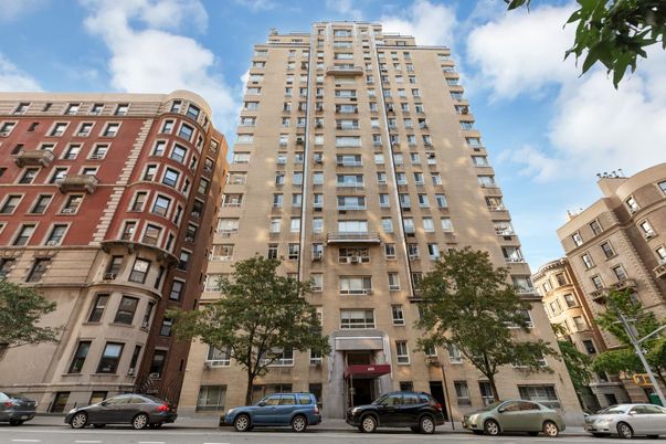 Exterior, Facade, Condo Building
