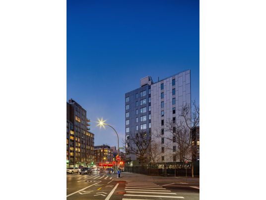 Exterior, Facade, Highrise