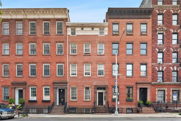 Exterior, Facade, Brick Facade, Rowhouse