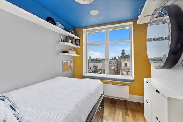 Bedroom, Interior, Recessed Lighting, Water, Wood Texture Flooring